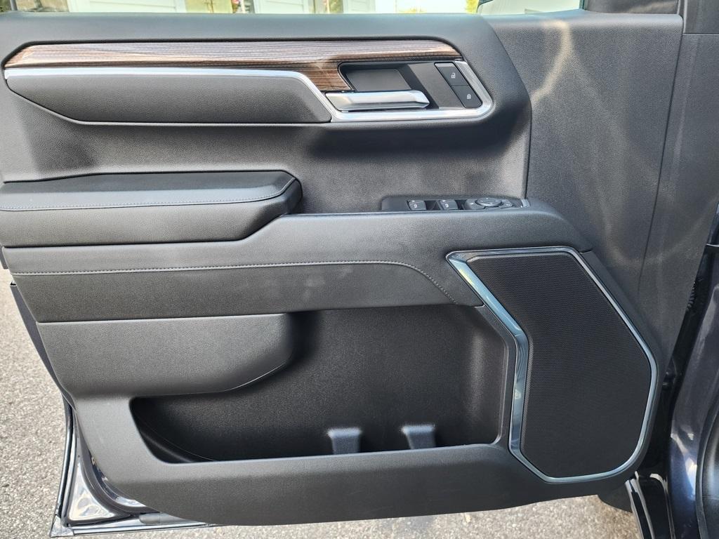 used 2024 Chevrolet Silverado 1500 car, priced at $39,495