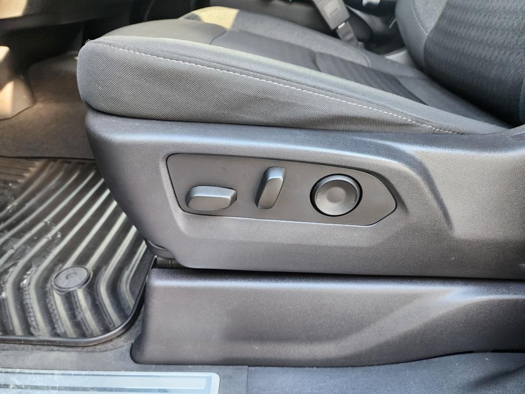 used 2024 Chevrolet Silverado 1500 car, priced at $39,495
