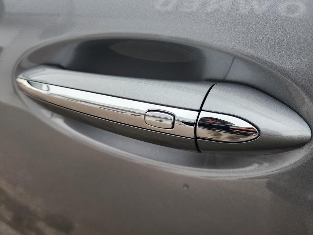 used 2023 Buick Encore GX car, priced at $20,995