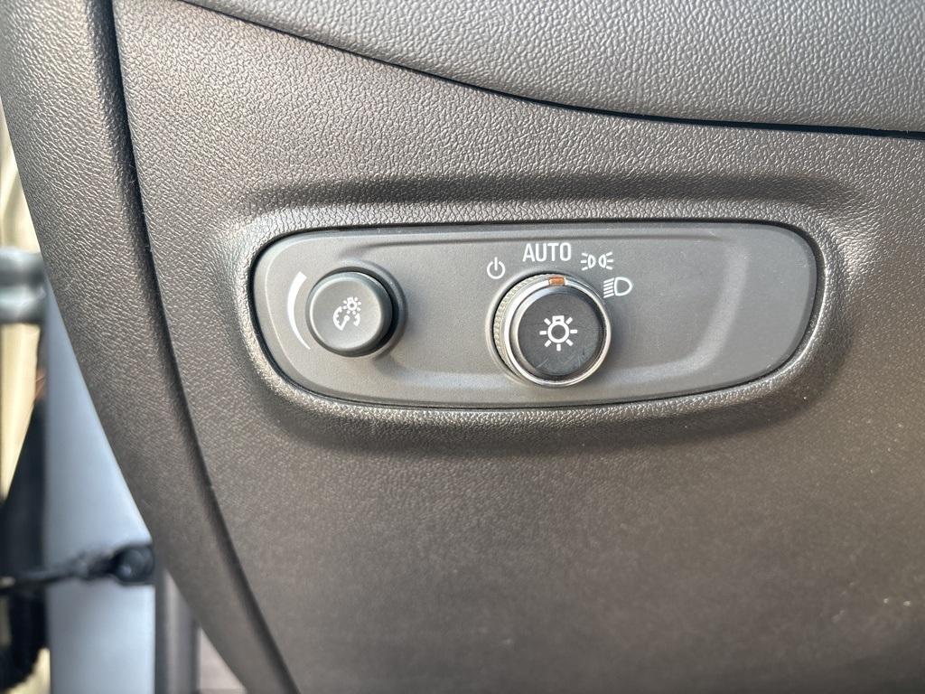 used 2019 Chevrolet Equinox car, priced at $15,495