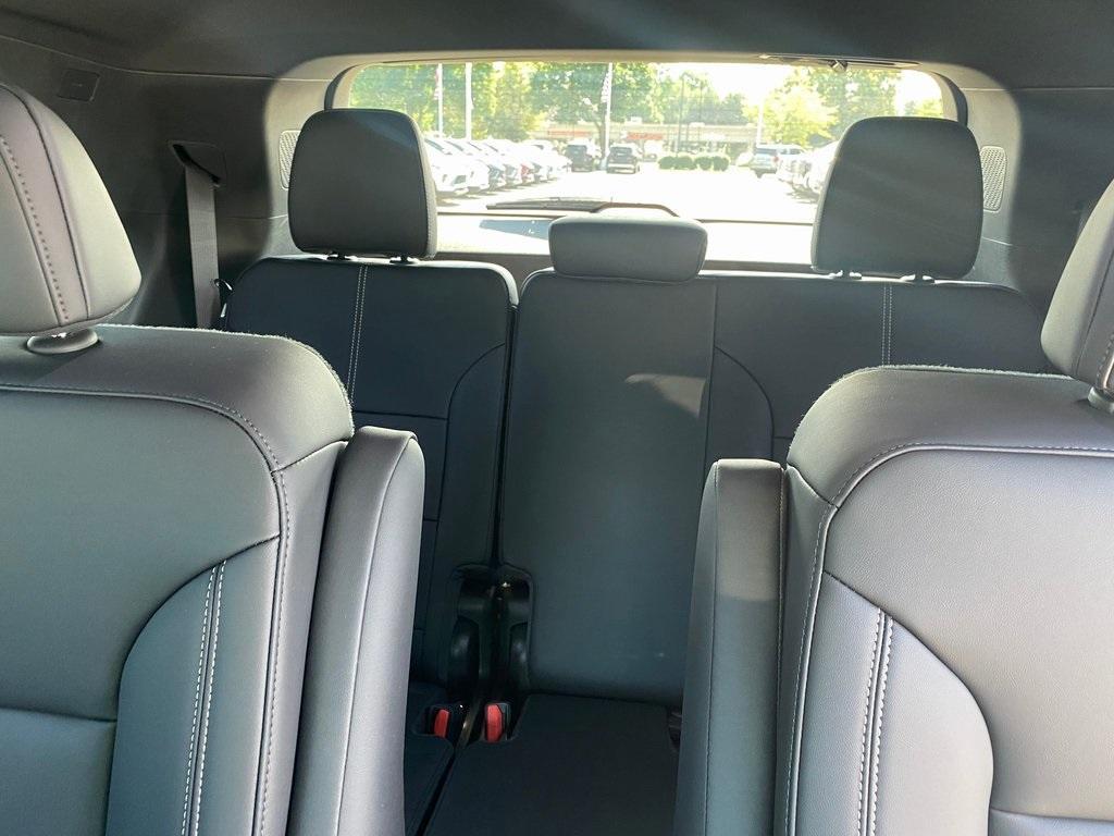new 2025 GMC Acadia car, priced at $44,984