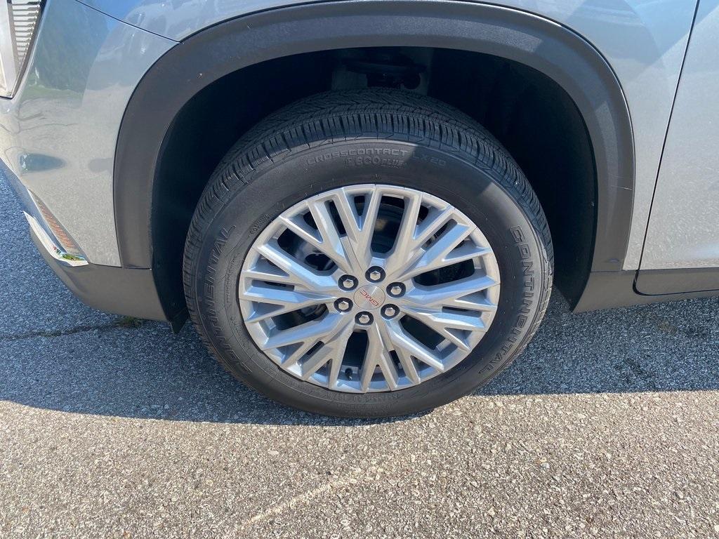 new 2025 GMC Acadia car, priced at $44,984