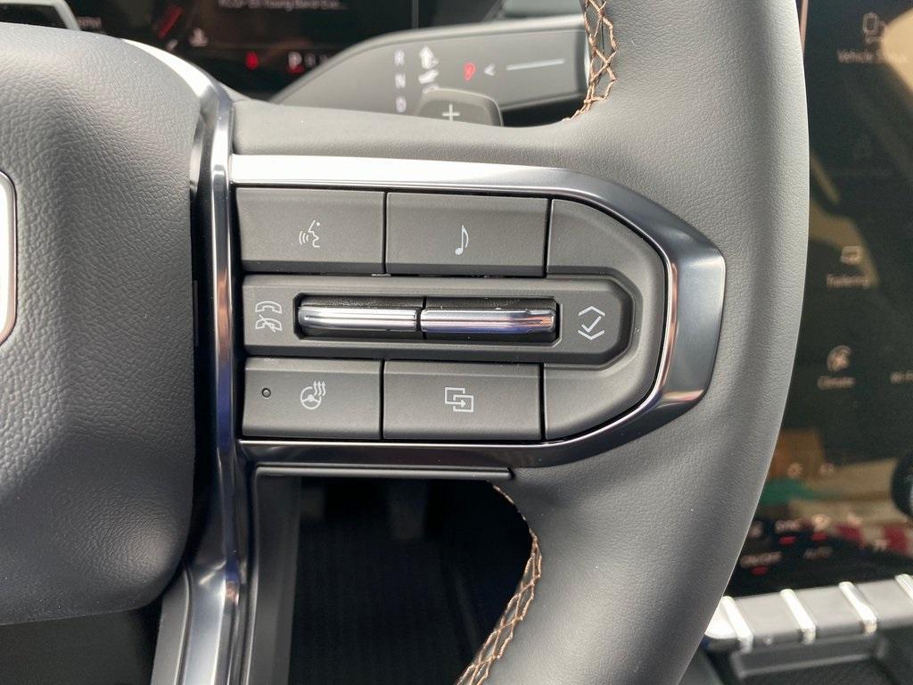 new 2025 GMC Acadia car, priced at $55,097
