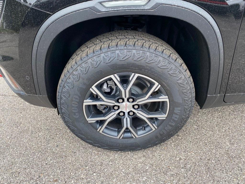 new 2025 GMC Acadia car, priced at $55,097
