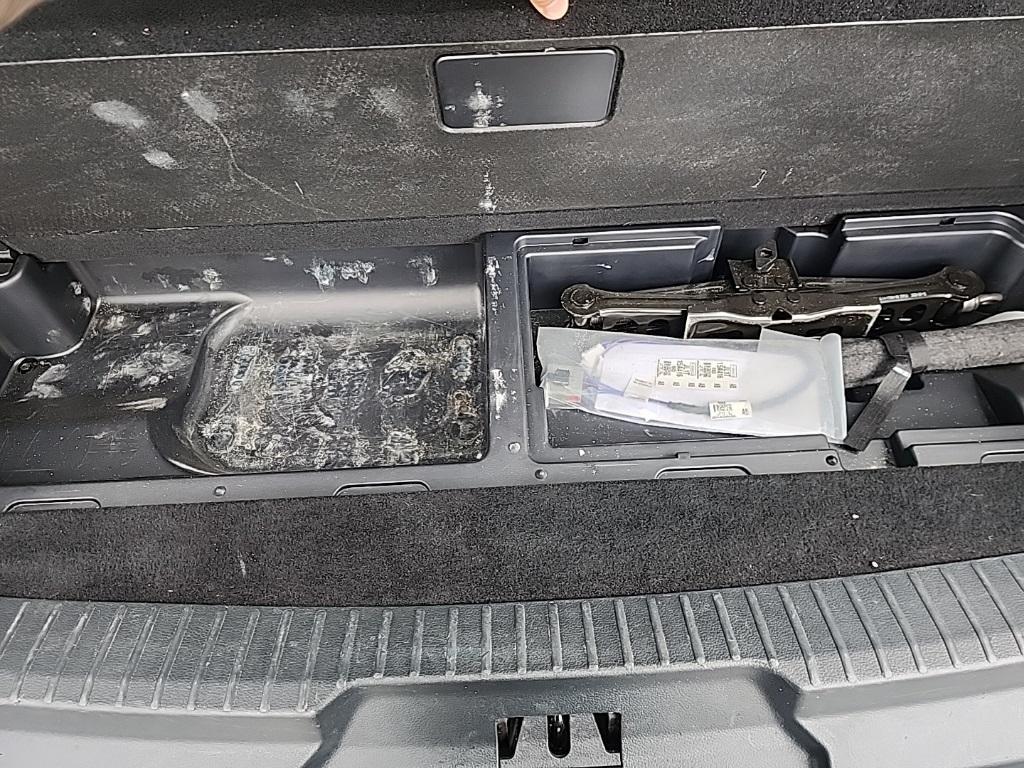 used 2023 Ford Expedition car, priced at $38,228