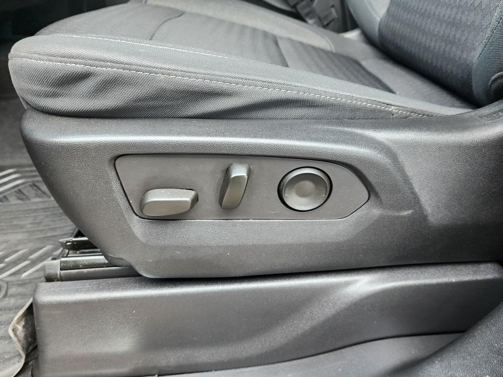 used 2022 Chevrolet Silverado 1500 car, priced at $41,195