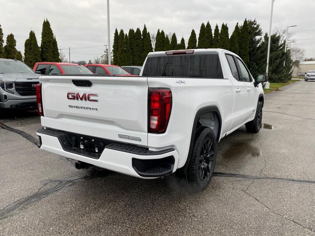 new 2025 GMC Sierra 1500 car, priced at $47,209