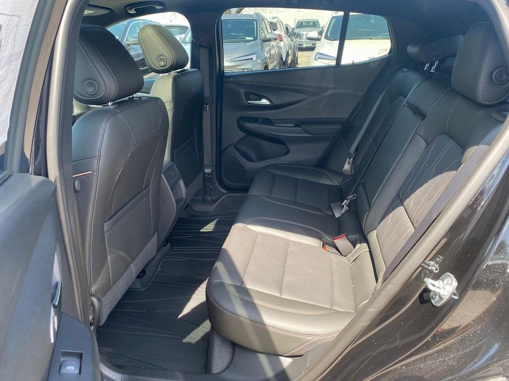 new 2025 Buick Envista car, priced at $29,885