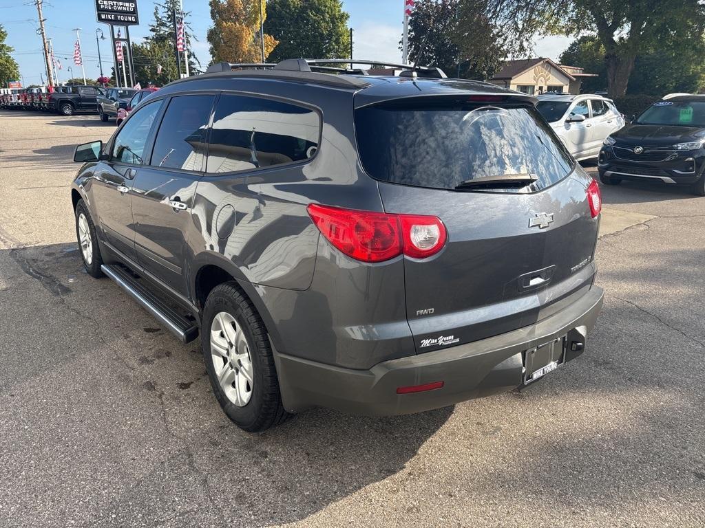 used 2012 Chevrolet Traverse car, priced at $3,995