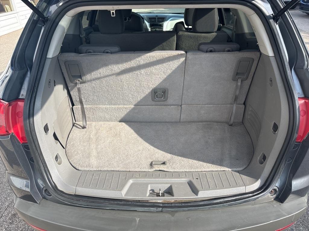 used 2012 Chevrolet Traverse car, priced at $3,995
