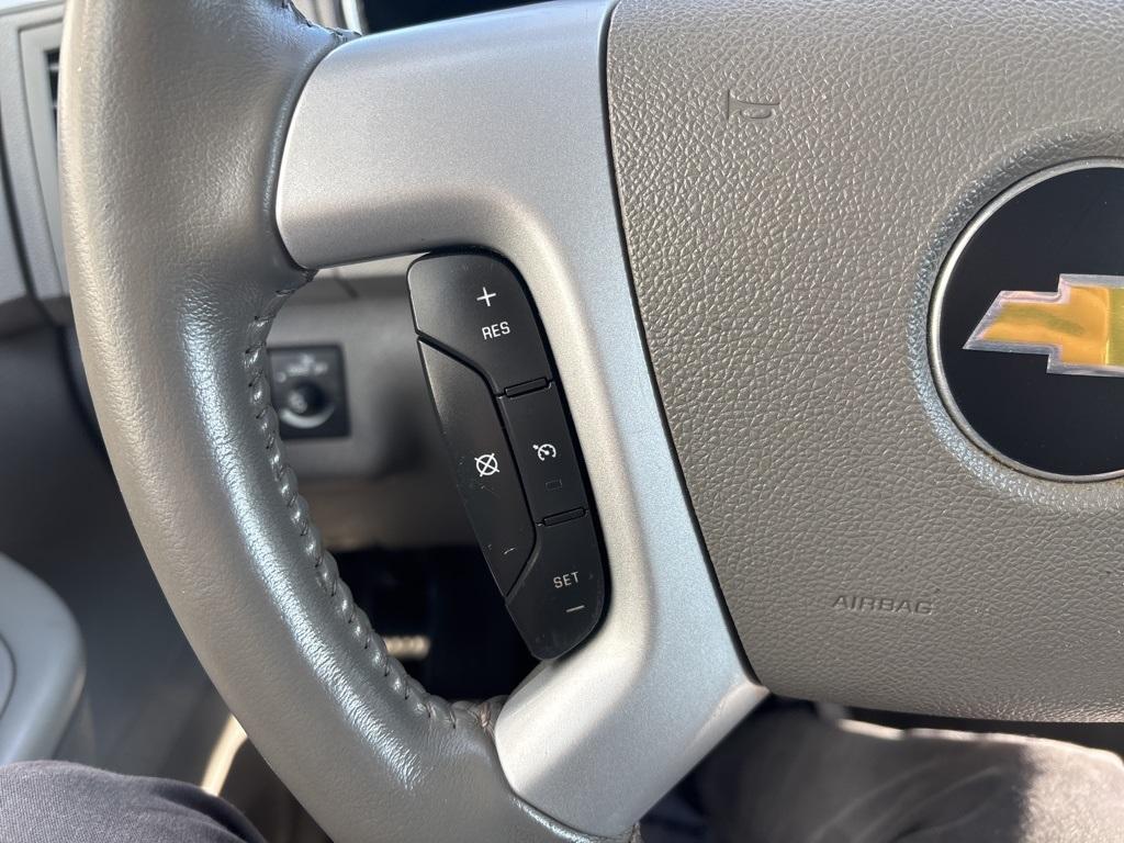 used 2012 Chevrolet Traverse car, priced at $3,995