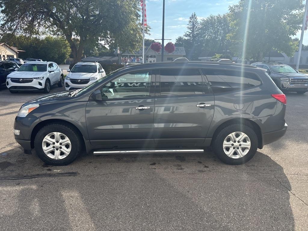 used 2012 Chevrolet Traverse car, priced at $3,995