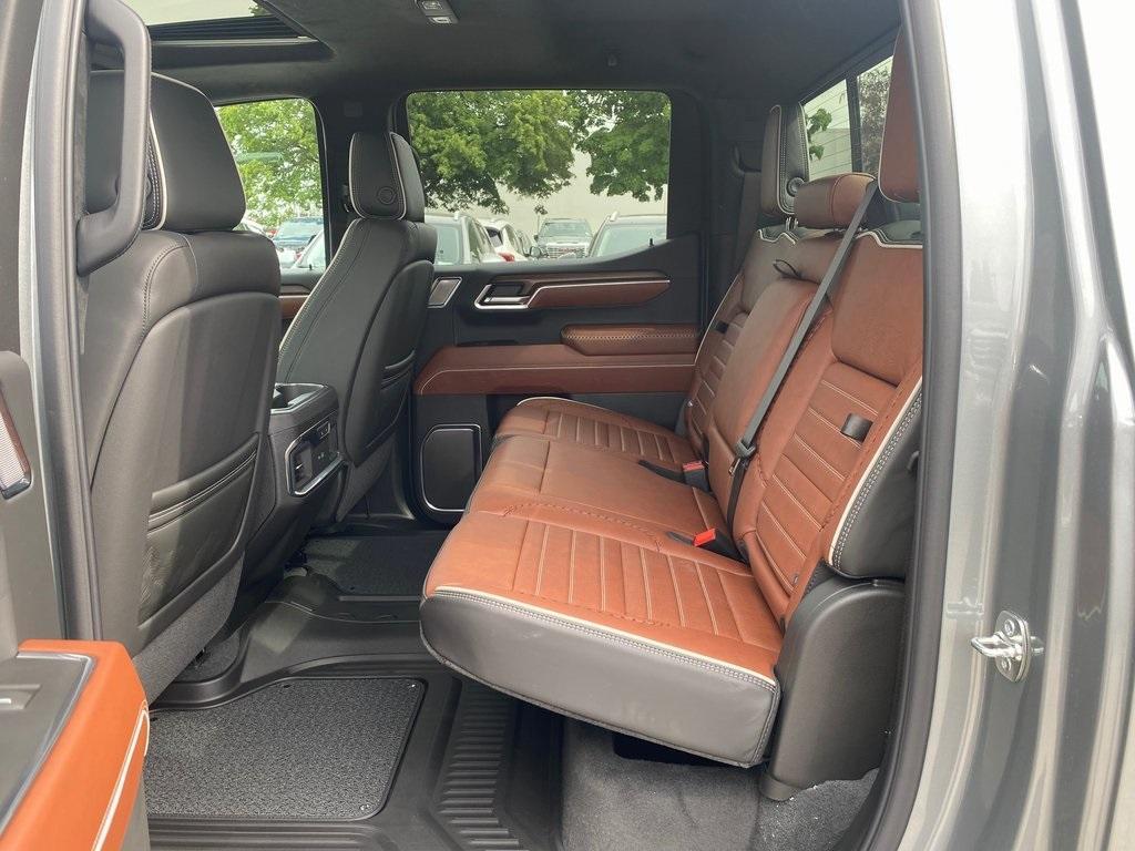 new 2025 GMC Sierra 1500 car, priced at $76,915