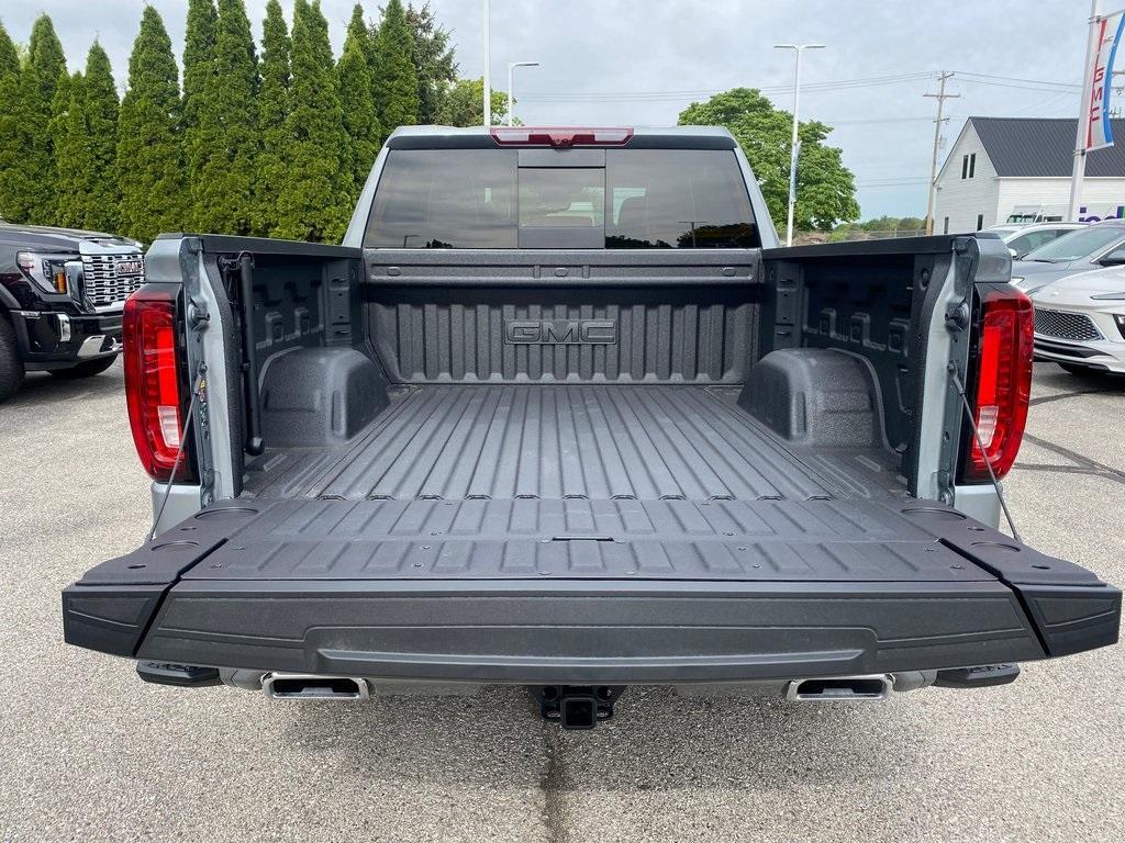 new 2025 GMC Sierra 1500 car, priced at $76,915