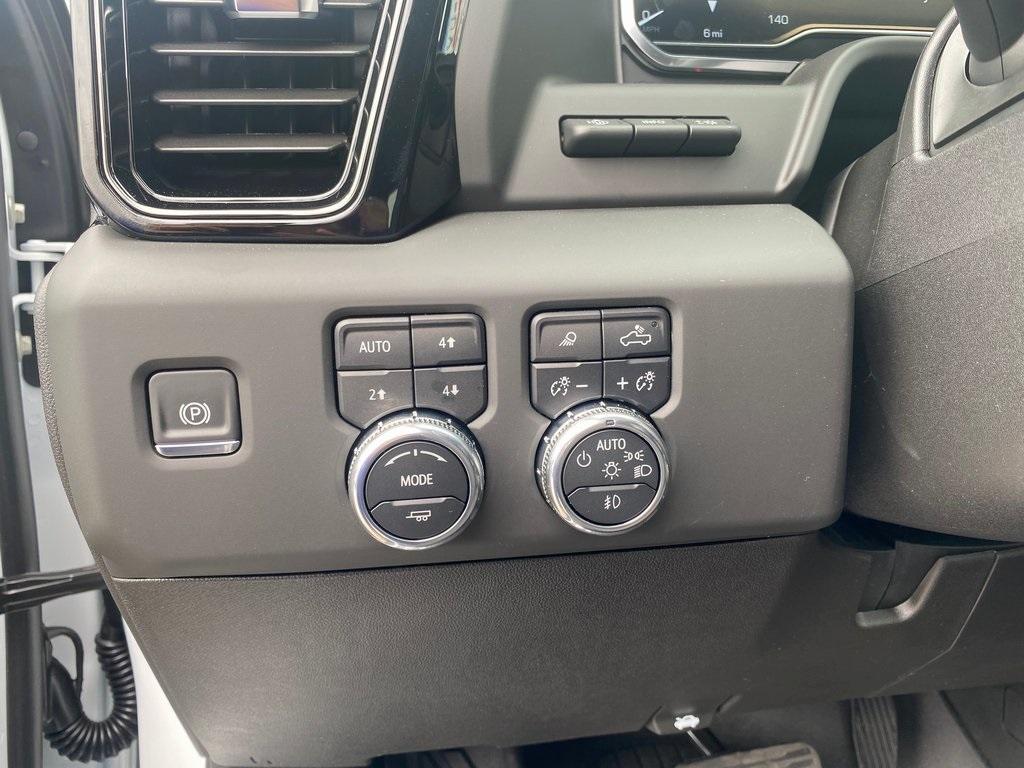 new 2025 GMC Sierra 2500 car, priced at $70,435