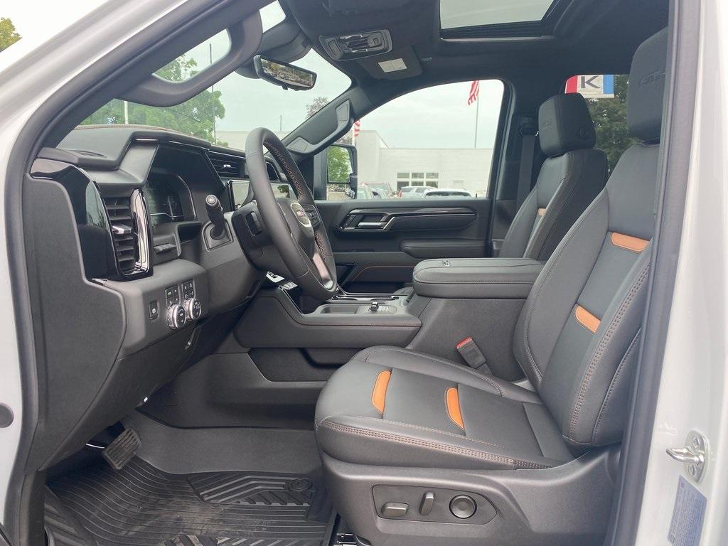 new 2025 GMC Sierra 2500 car, priced at $70,435