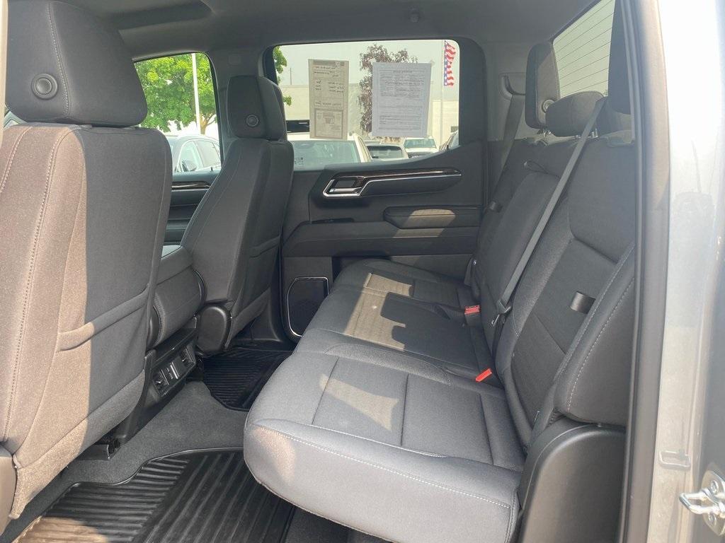 new 2025 GMC Sierra 1500 car, priced at $47,099