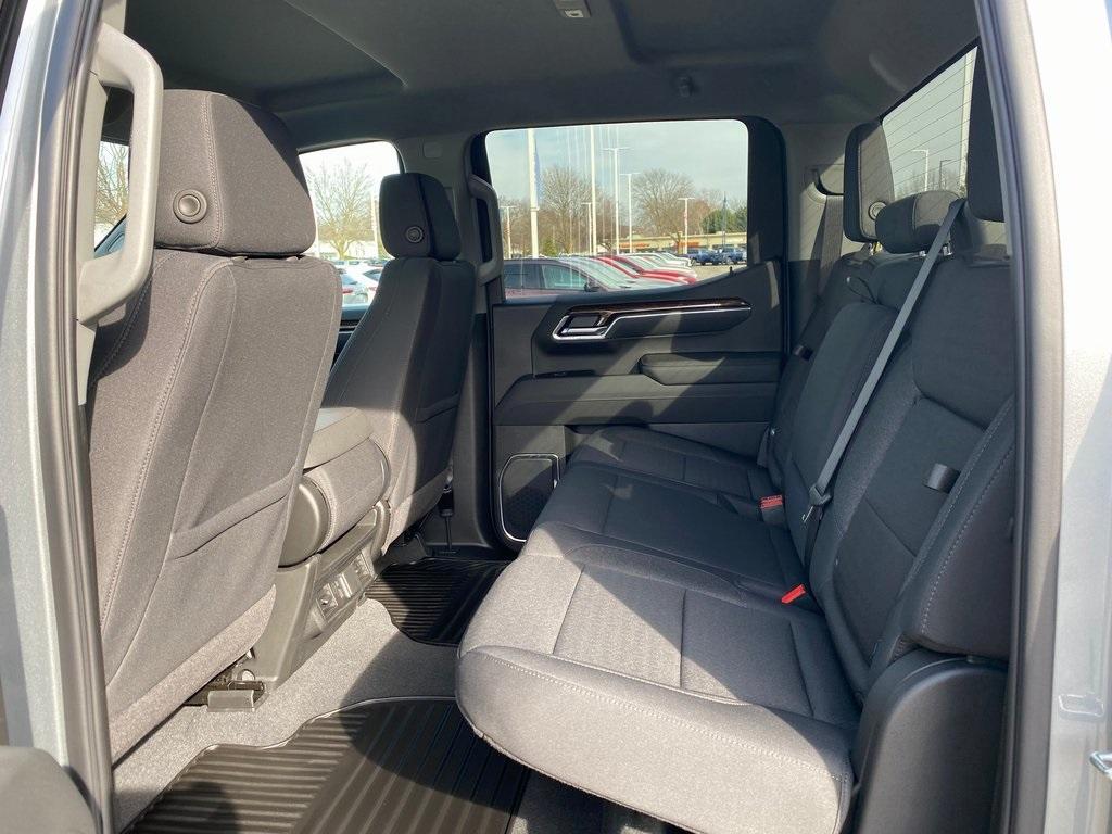new 2025 GMC Sierra 1500 car, priced at $48,599