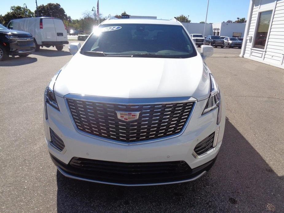 used 2024 Cadillac XT5 car, priced at $45,290