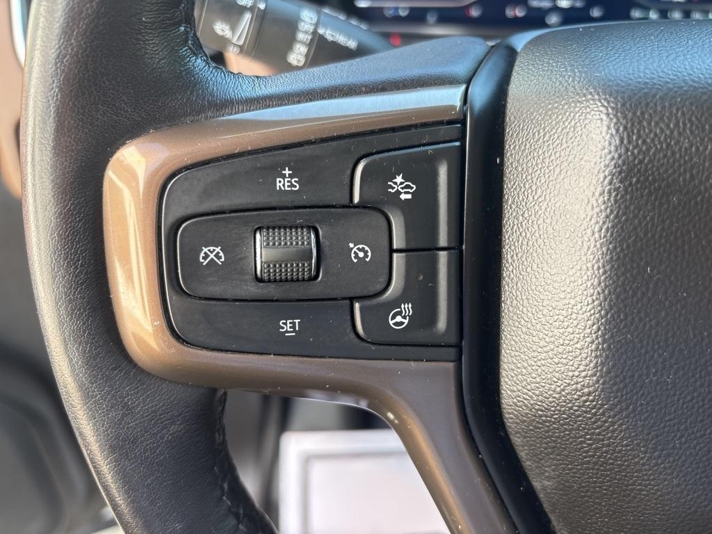 used 2022 Chevrolet Suburban car, priced at $57,995
