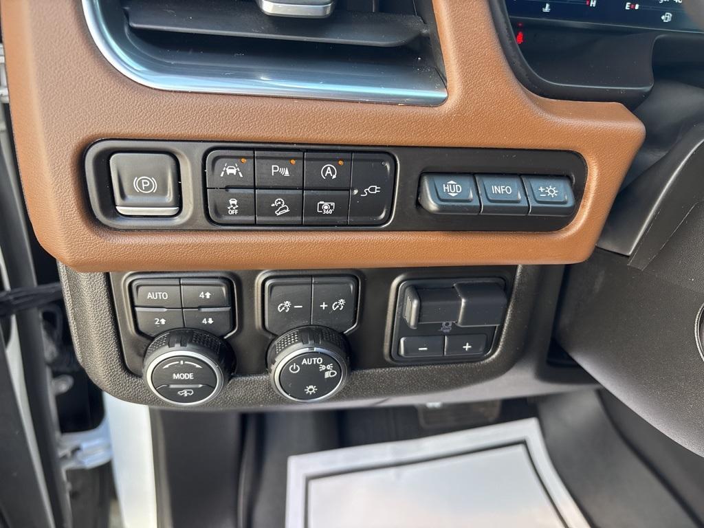 used 2022 Chevrolet Suburban car, priced at $57,995