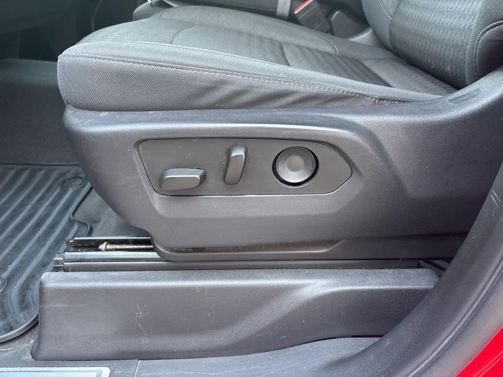used 2022 Chevrolet Silverado 1500 car, priced at $34,995