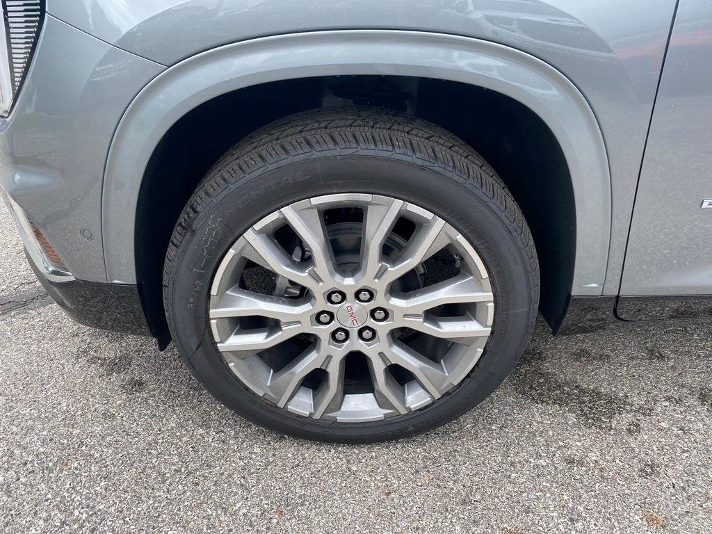 new 2025 GMC Acadia car, priced at $59,994