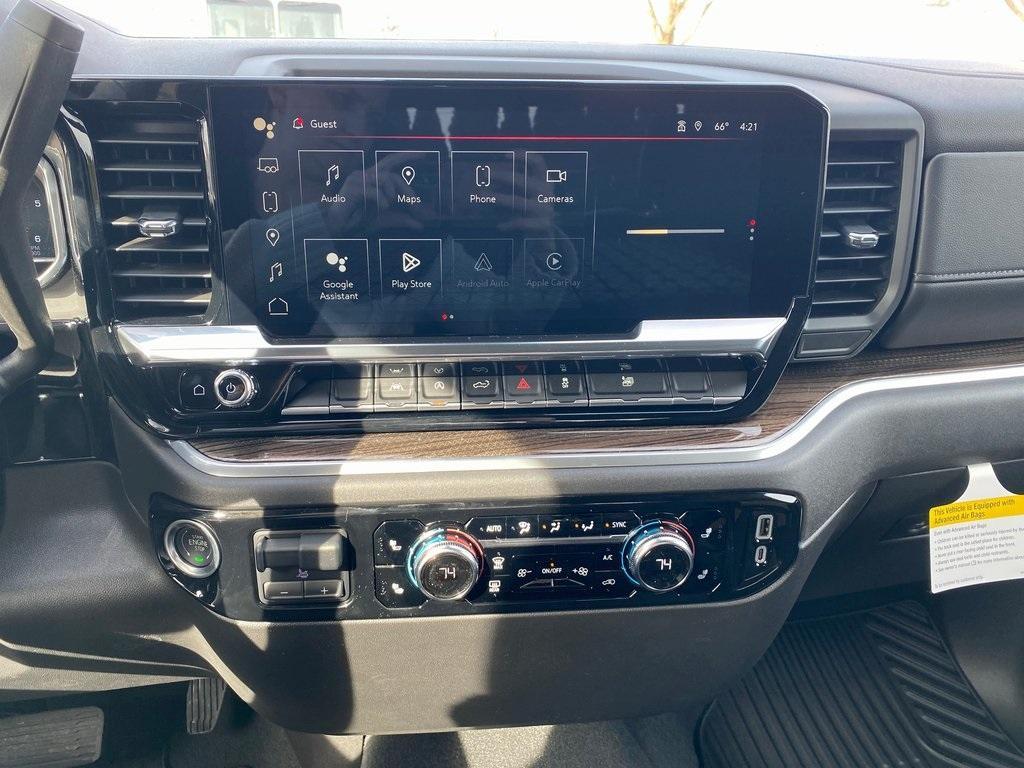 new 2025 GMC Sierra 1500 car, priced at $49,076