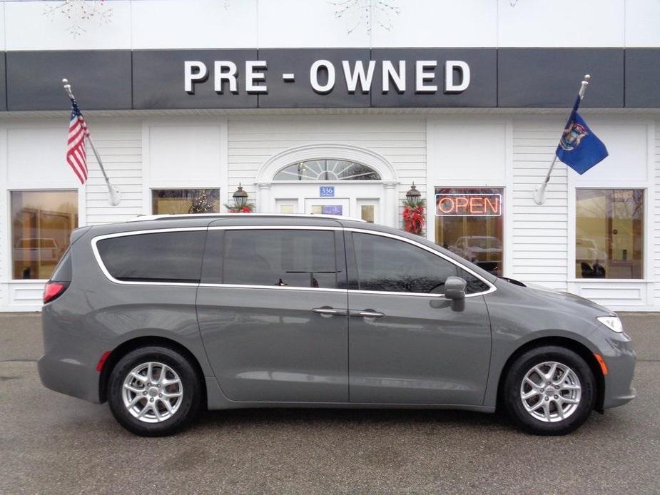 used 2021 Chrysler Pacifica car, priced at $22,985