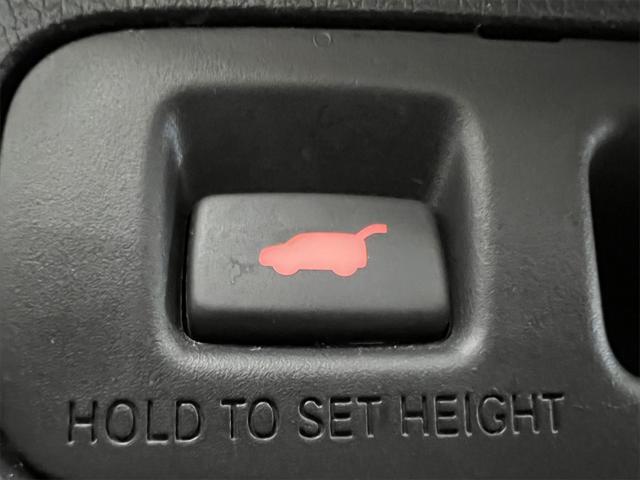 used 2022 Honda CR-V Hybrid car, priced at $26,595