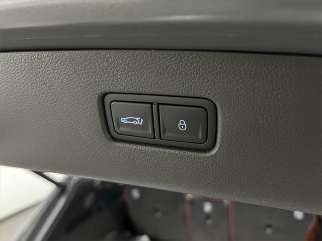 new 2025 Genesis GV80 car, priced at $79,613