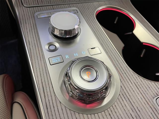 new 2025 Genesis GV80 car, priced at $79,521