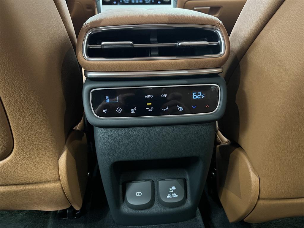 new 2025 Genesis GV80 car, priced at $71,595