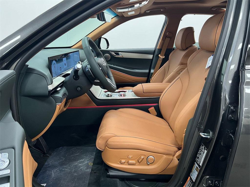 new 2025 Genesis GV80 car, priced at $71,595