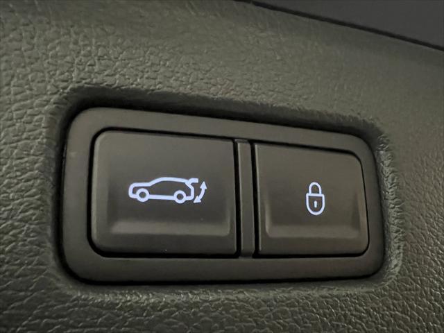 new 2025 Genesis GV80 car, priced at $76,840