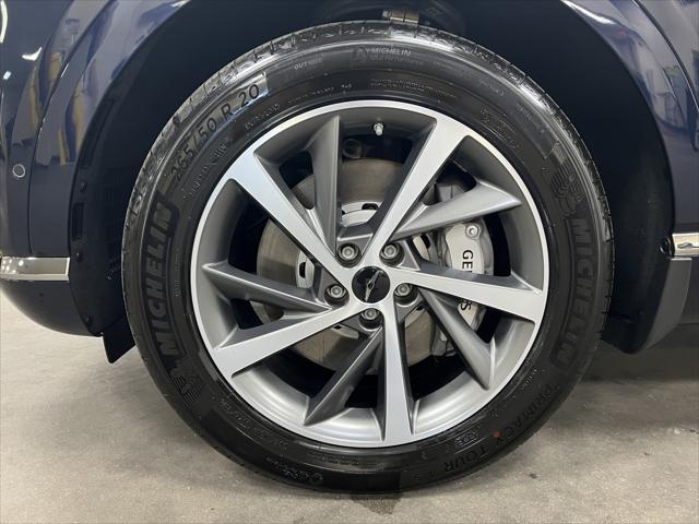 new 2025 Genesis GV80 car, priced at $76,840
