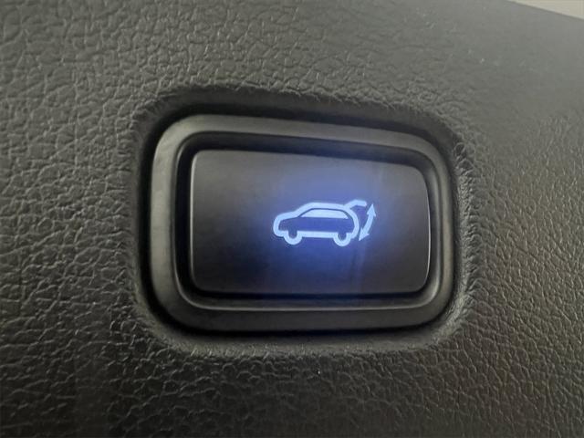 used 2024 Hyundai Palisade car, priced at $41,895