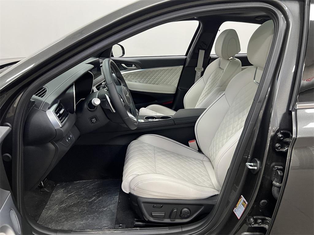 new 2025 Genesis G70 car, priced at $49,995