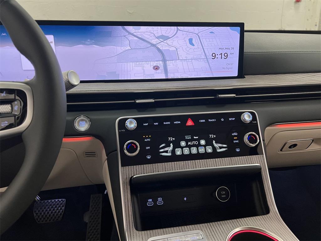 new 2025 Genesis GV80 car, priced at $62,569