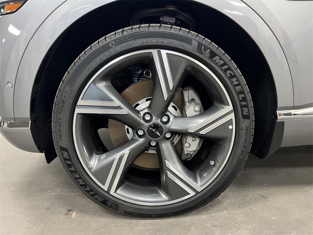 new 2025 Genesis GV80 car, priced at $78,953