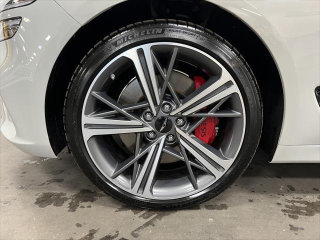 new 2025 Genesis G70 car, priced at $57,125