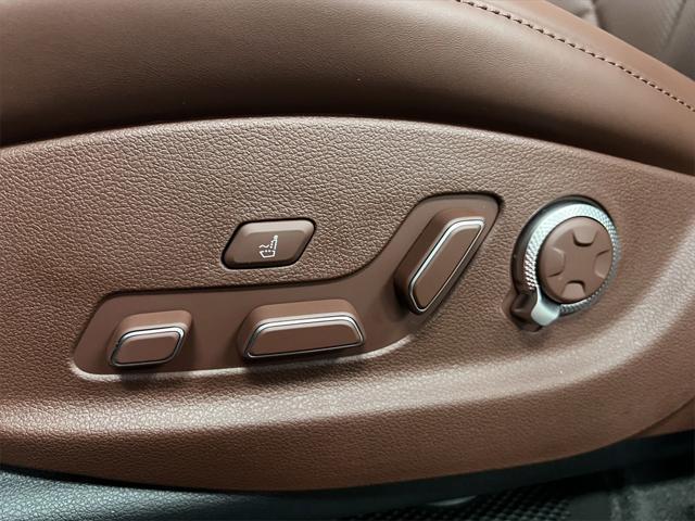 new 2025 Genesis GV80 car, priced at $79,613