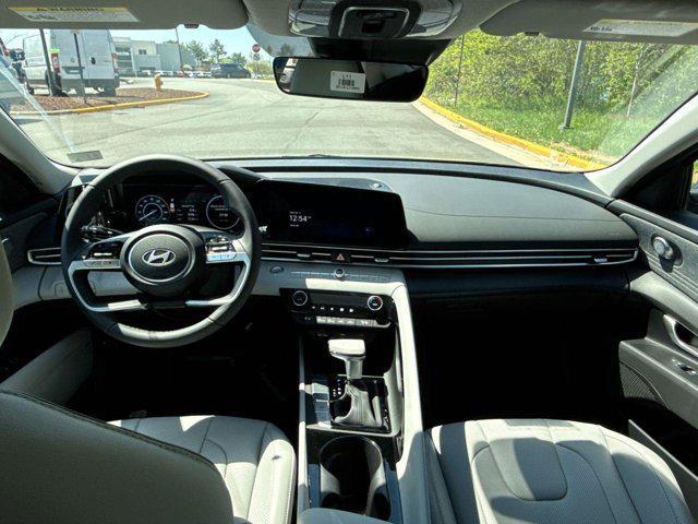 new 2025 Hyundai ELANTRA HEV car, priced at $27,420