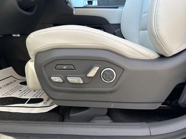 new 2026 Hyundai SANTA FE HEV car, priced at $45,656