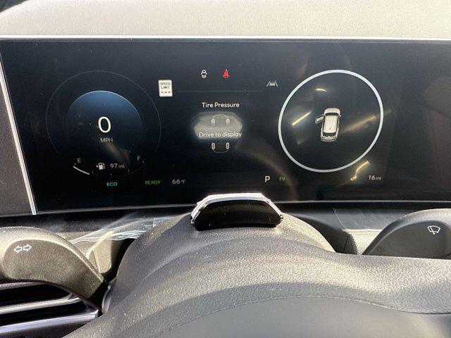 new 2025 Hyundai TUCSON Hybrid car, priced at $32,779
