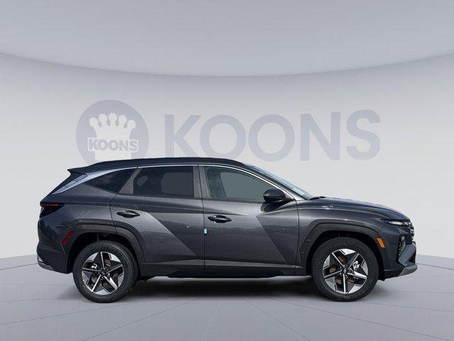 new 2025 Hyundai TUCSON Hybrid car, priced at $32,779