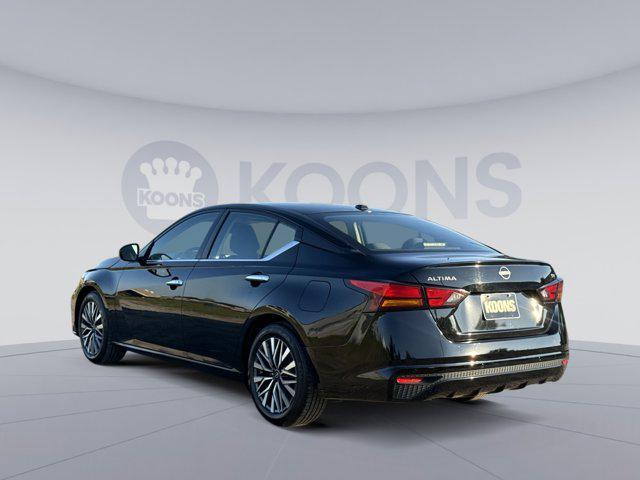 used 2023 Nissan Altima car, priced at $17,500