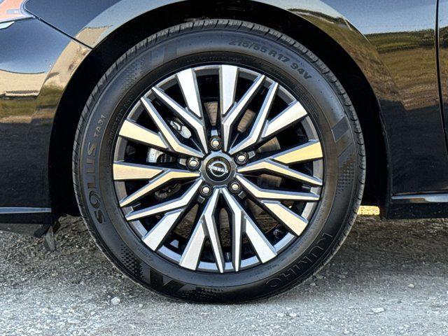 used 2023 Nissan Altima car, priced at $17,500