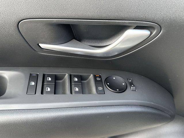 new 2025 Hyundai TUCSON Hybrid car, priced at $33,912