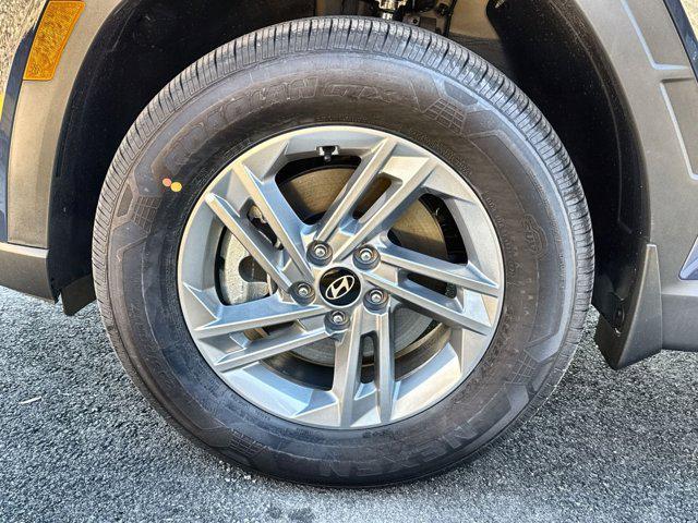 new 2026 Hyundai Tucson car, priced at $29,975